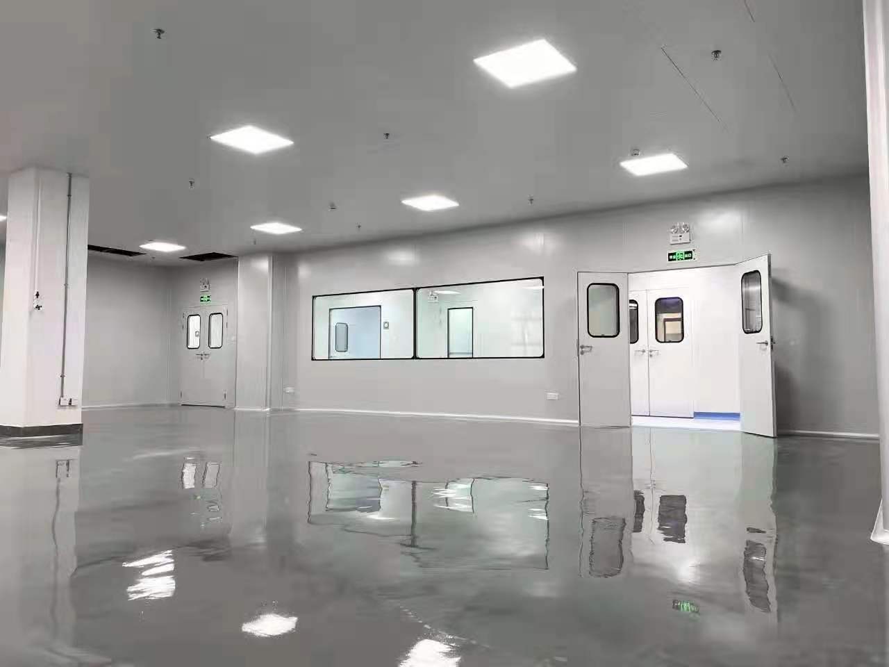 凈化車(chē)間施工中潮濕度如何應(yīng)對(duì)??jī)艋?chē)間施工要確定舒適度嗎?