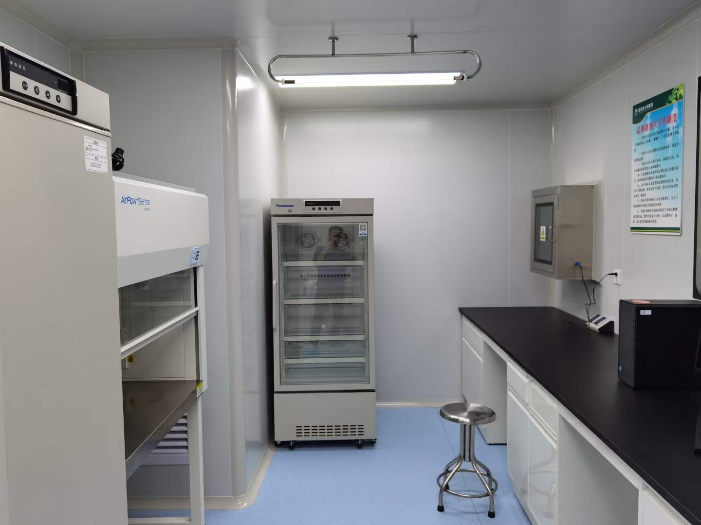 無(wú)塵潔凈室設(shè)計(jì)有哪些原則？無(wú)塵潔凈室有哪些設(shè)計(jì)原則？